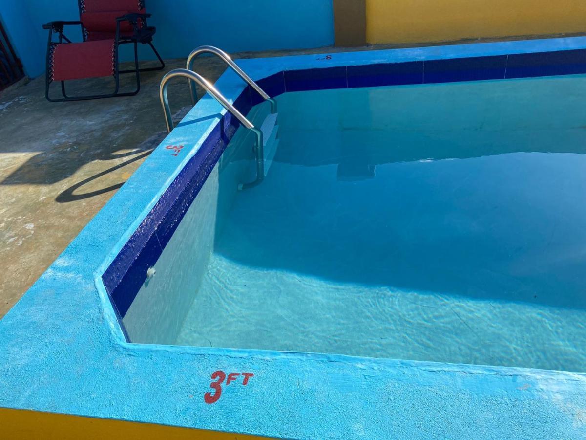Paradise Villa Shared Onsite Private Pool Onsite Gym 오쵸 리오스 외부 사진