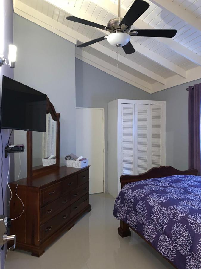 Paradise Villa Shared Onsite Private Pool Onsite Gym 오쵸 리오스 외부 사진